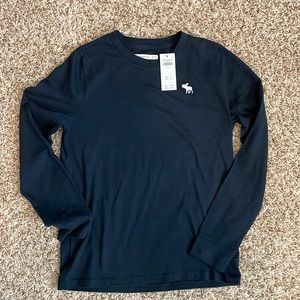 NWT Abercrombie long sleeve Tee